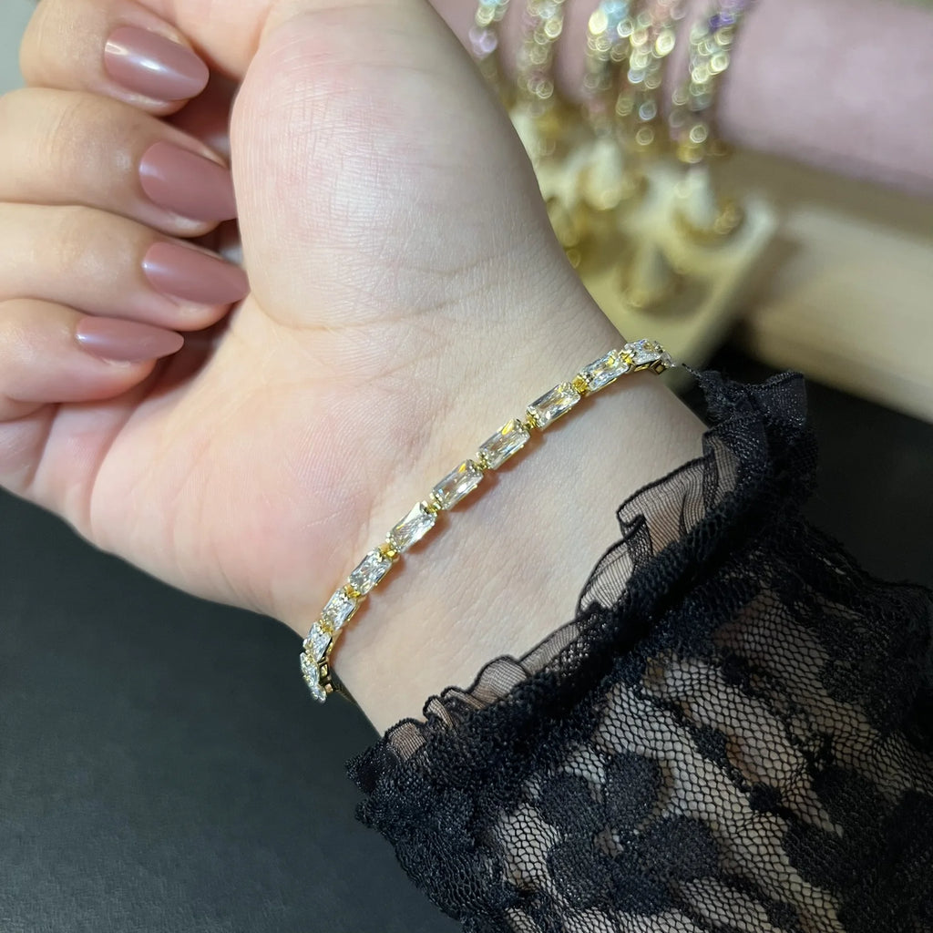Gourmette Rivière Cristal Dorée – 4 variations – OMAYRA Jewelry