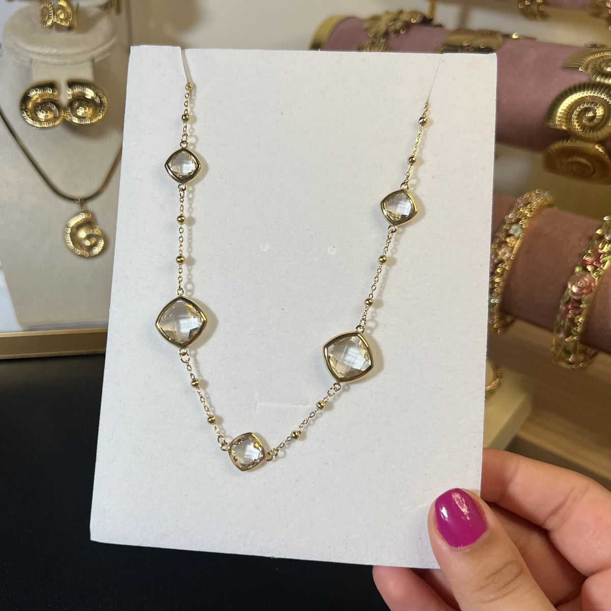Collier Luna Crystal – OMAYRA Jewelry